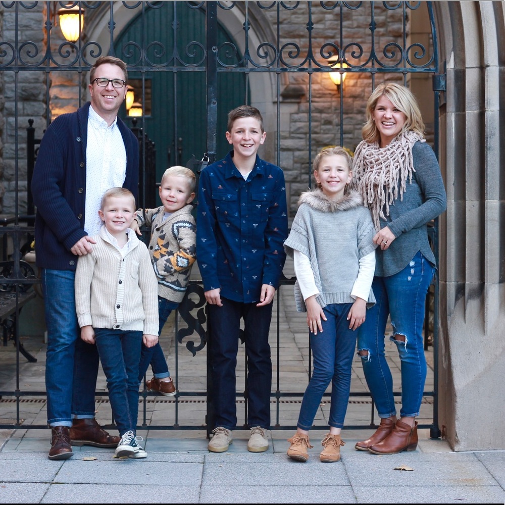 Meet your Posher, Brittney